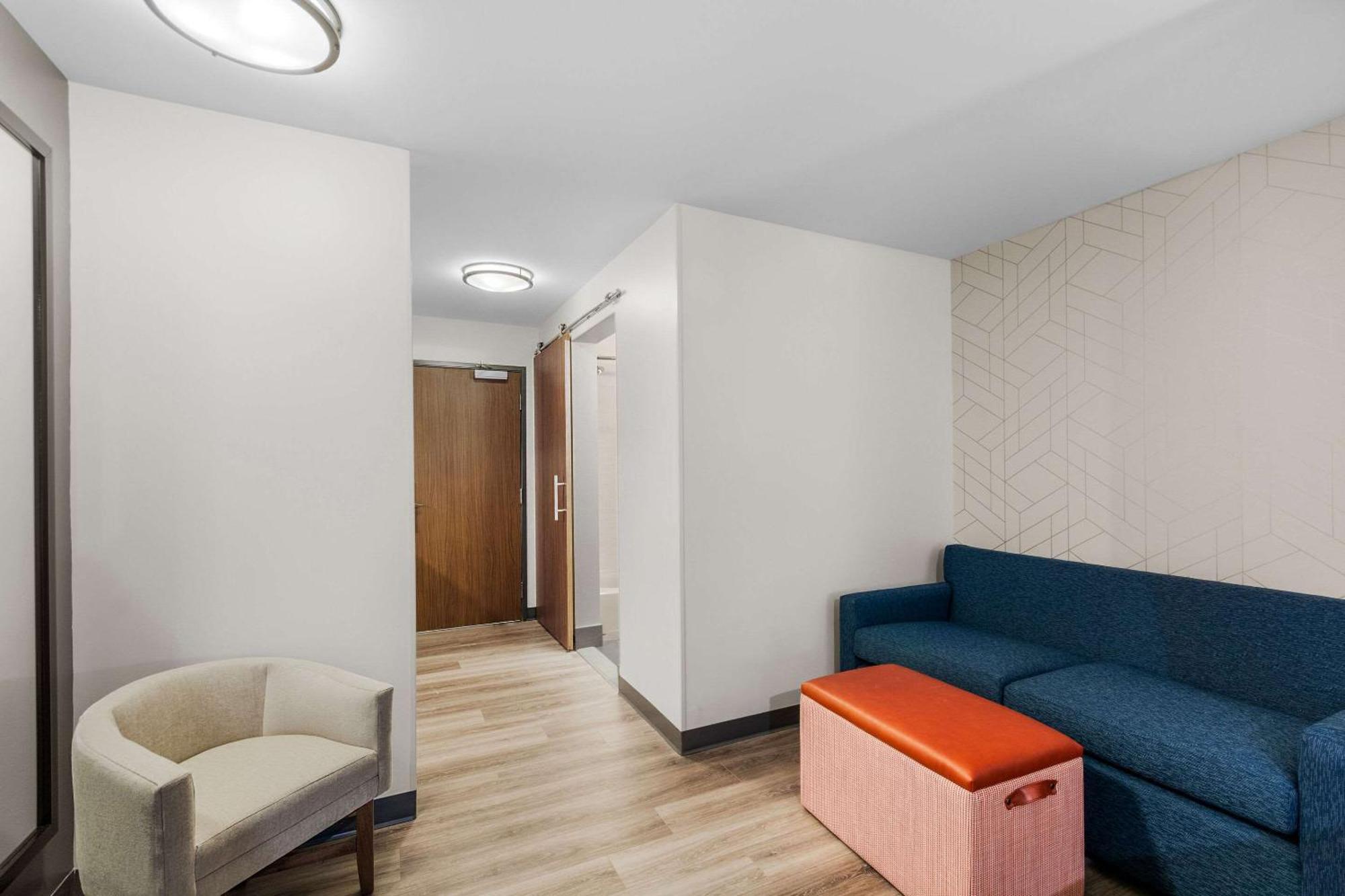 Everhome Suites Lexington - Horse Park Extérieur photo