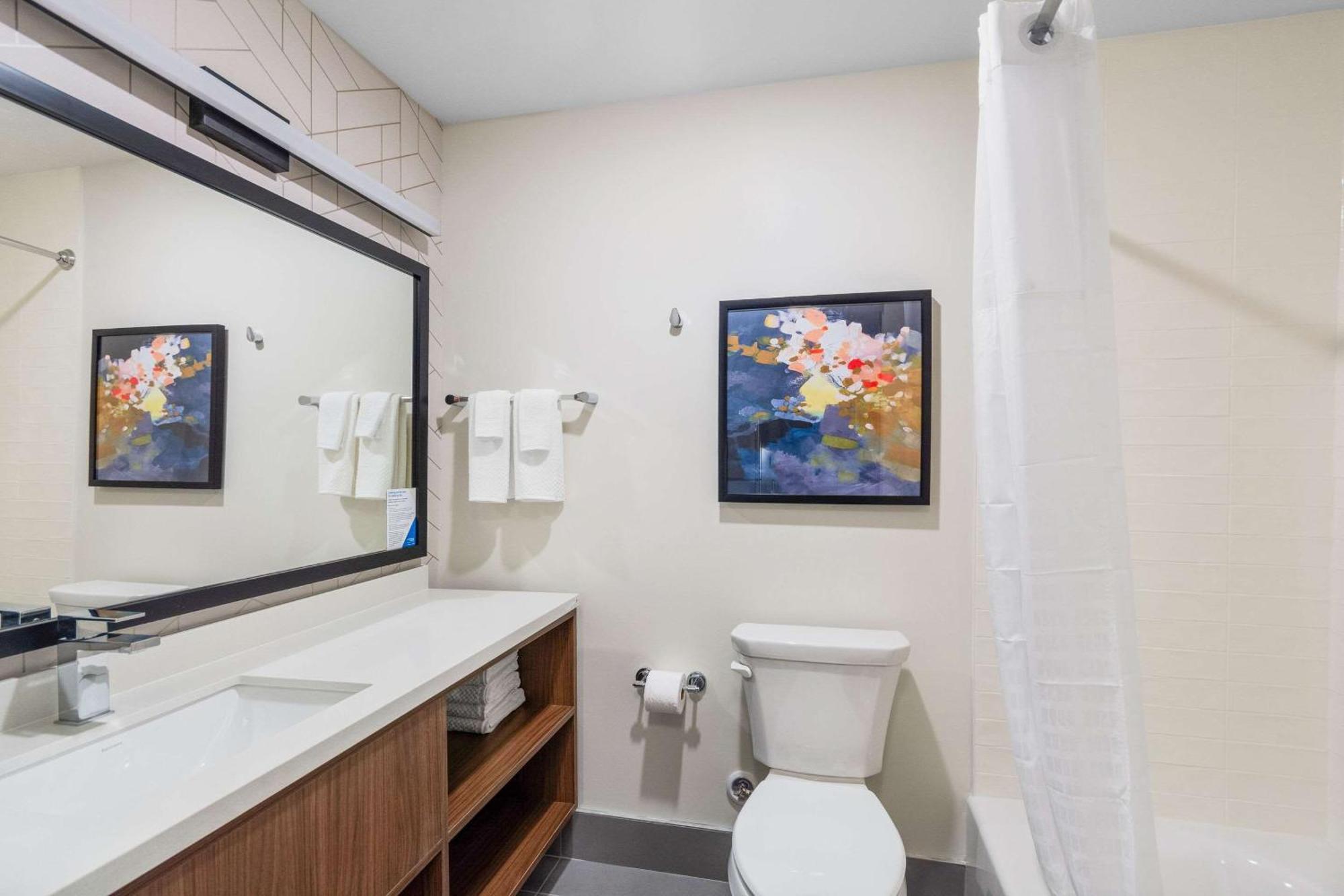 Everhome Suites Lexington - Horse Park Extérieur photo