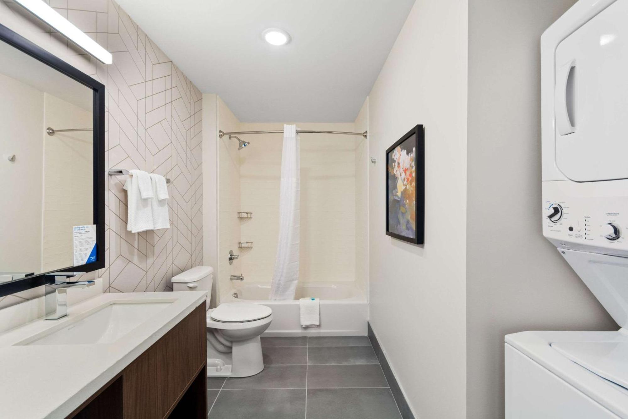 Everhome Suites Lexington - Horse Park Extérieur photo